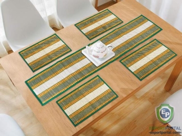 Natural Madurkathi 4 Placemats and Runner for Dining Table