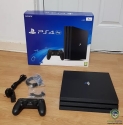 Selling PS4 Pro / PS4 1TB 1tb Console