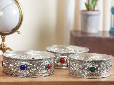 Tray Candle Holder ( flower design )