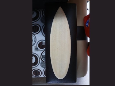 WOODEN SURFBOARD ( PLAIN, NO CARFING )