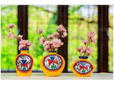 Indian Heritage Painted Terracotta Pot Home Decoration