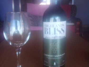 Highlands Bliss wine