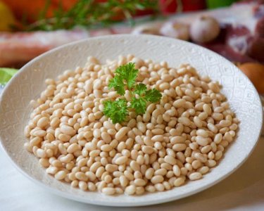 White kidney beans
