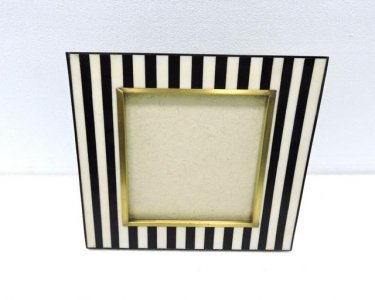 PHOTO FRAME 8X10