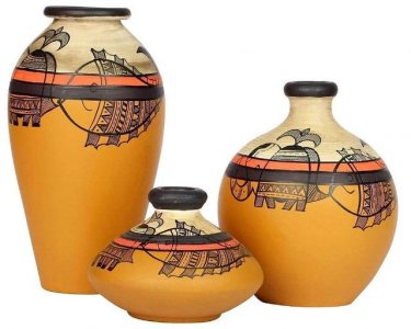 Festive Gifts Hand-Painted Clay Home Decoration Pots set of 3