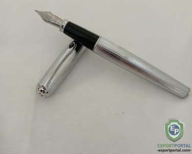 Diplomat Excellence A2 Guilloche Chrome Fountain Pen Medium Nib NOS